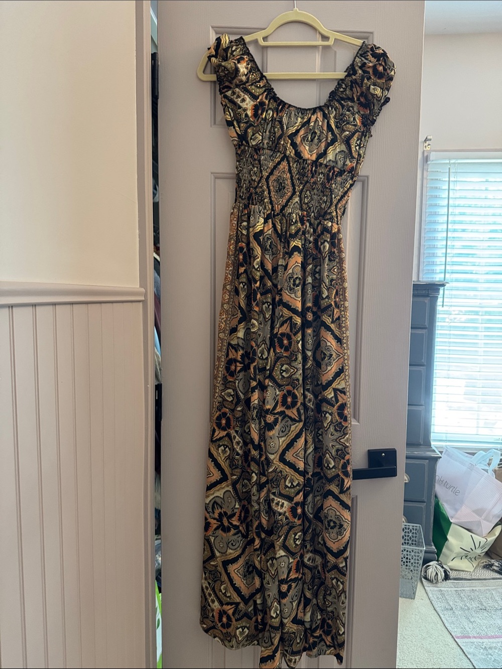 Printed V-Neck Wide Leg Jumpsuit in Brown and Black - Picture 5 of 6